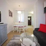 Apartment In - Istrien 10446 *