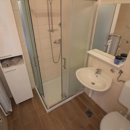 Apartment In Porec/istrien 10446 Porec