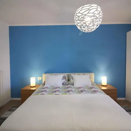 In Porec/istrien 10446 Apartment *