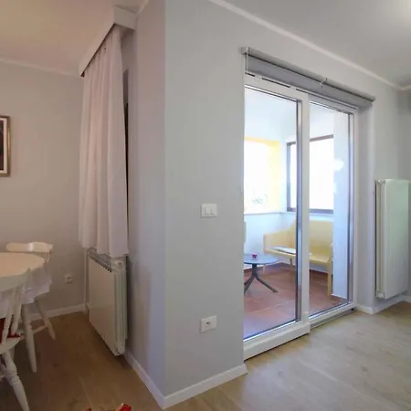 In Porec/istrien 10446 Apartment