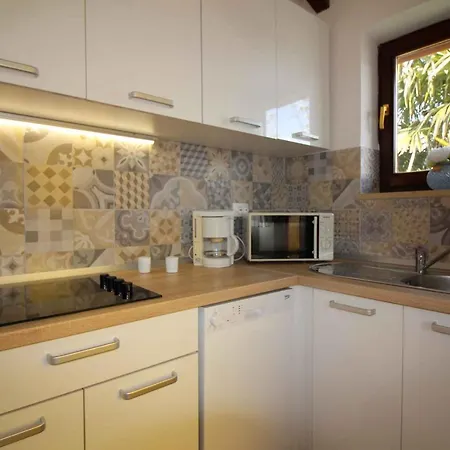 In Porec/istrien 10446 Apartment *