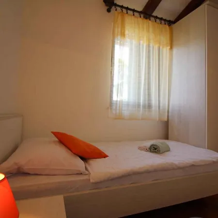 In Porec/istrien 10446 Apartment Porec